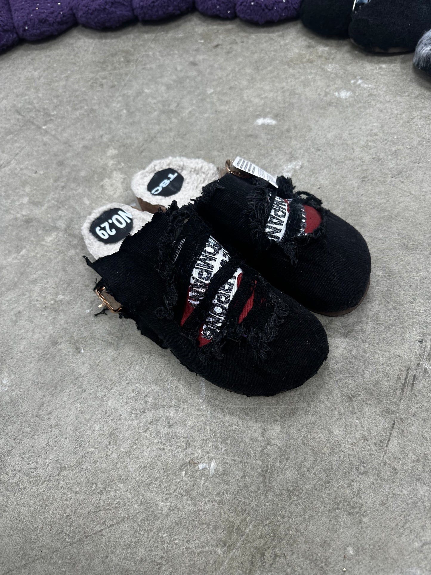 TSC Clog distressed / red camo under lay