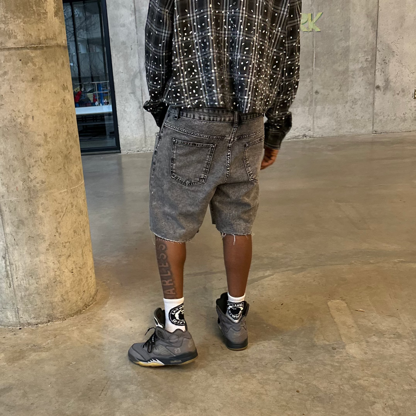 Paint splashed Jorts black grey