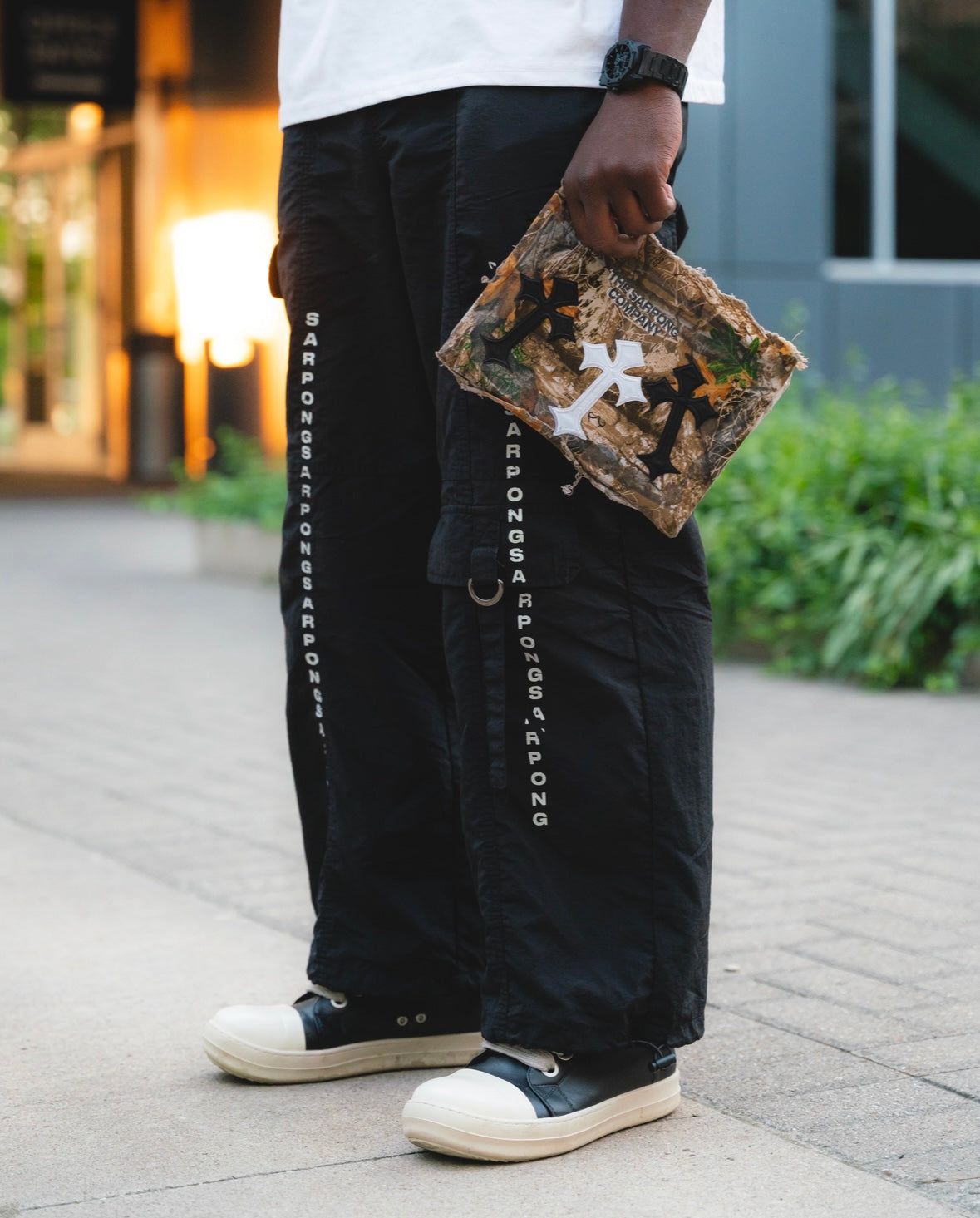 Sarpong Wallet pouch