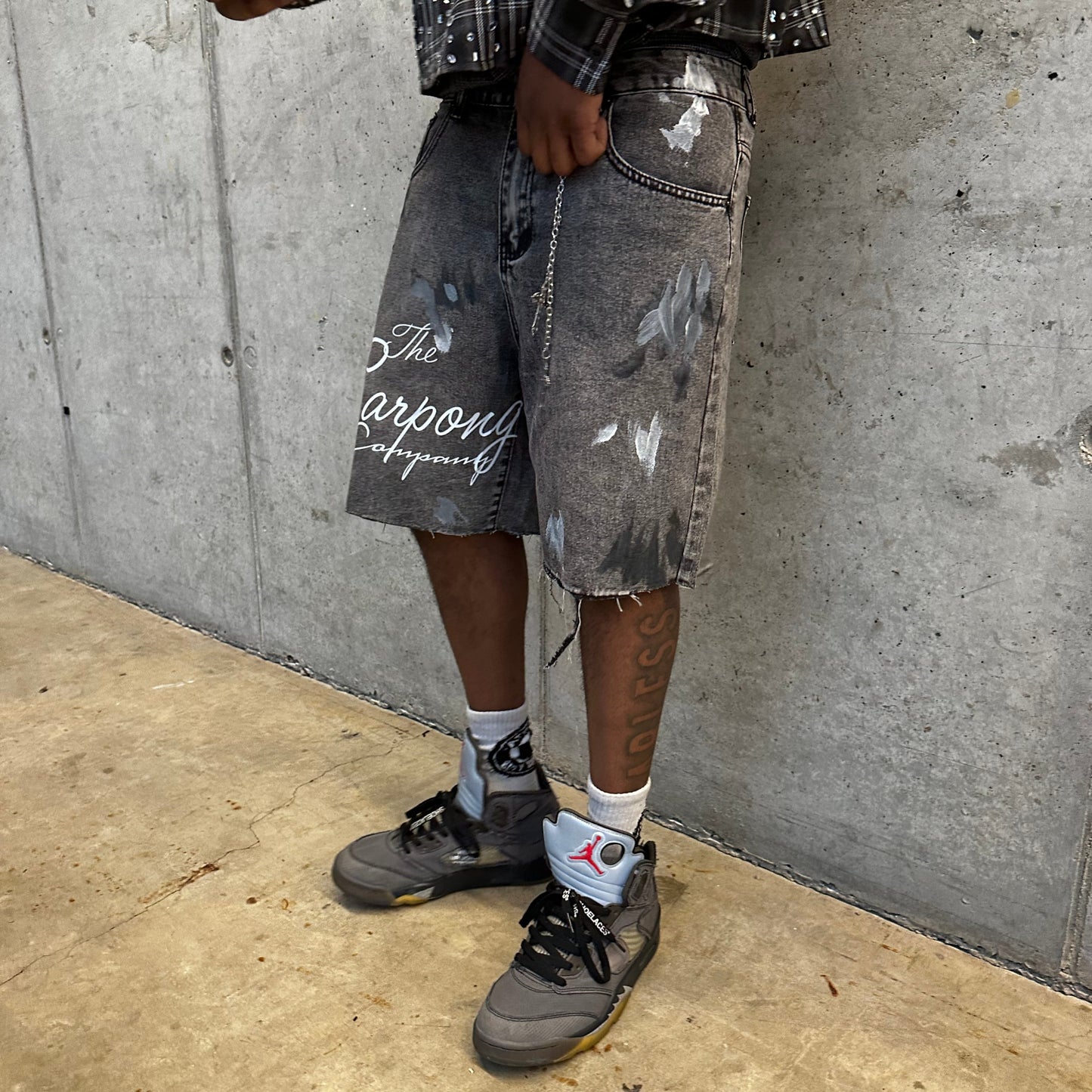 Paint splashed Jorts black grey