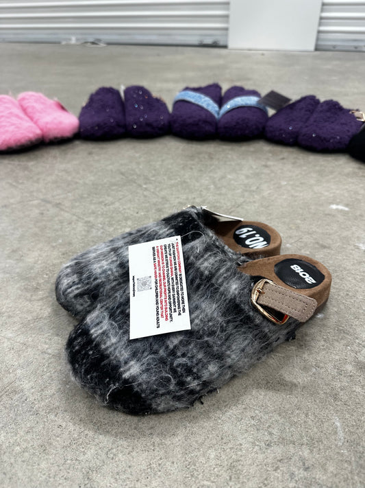 TSC checkered fur Clog