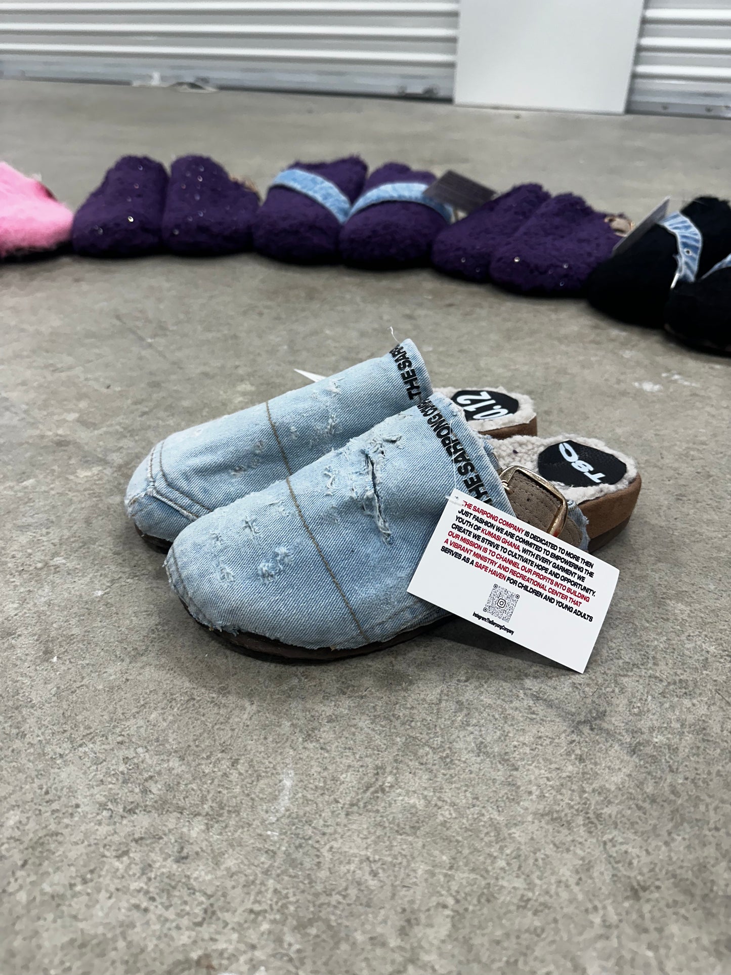 TSC distressed denim Clog